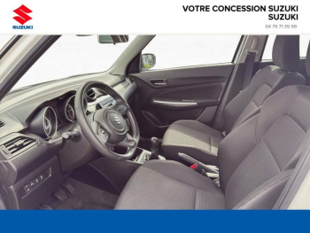 Photo 8 du bon plan SUZUKI Swift 1.2 Dualjet Hybrid 83ch Pack AllGrip occasion à 14980 €