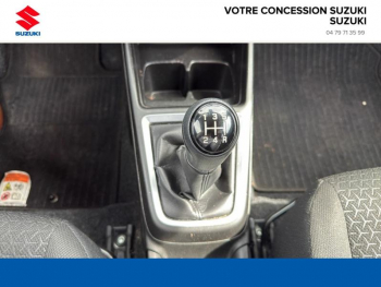 Photo 15 du bon plan SUZUKI Swift 1.2 Dualjet Hybrid 83ch Pack AllGrip occasion à 14980 €