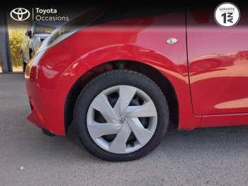 Photo 16 du bon plan TOYOTA Aygo 1.0 VVT-i 69ch x-play 5p occasion à 8290 €