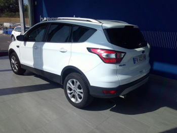 Photo 22 du bon plan FORD Kuga 1.5 Flexifuel-E85 150ch Stop&Start Titanium 170g 4x2 Euro6.2 occasion à 20900 €