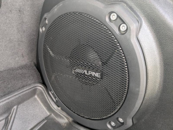 Photo 12 du bon plan JEEP Wrangler 2.0 T 380ch 4xe Overland Command-Trac MY22 occasion à 57631 €