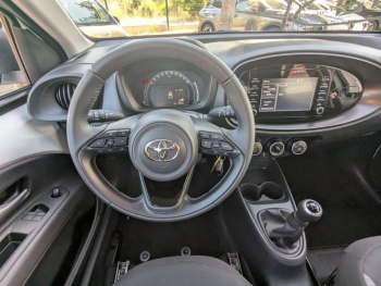 Photo 2 du bon plan TOYOTA Aygo X 1.0 VVT-i 72ch Dynamic MY23 occasion à 12990 €