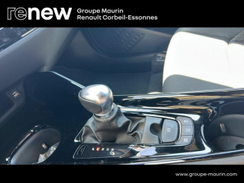 Photo 18 du bon plan TOYOTA C-HR 122h Edition 2WD E-CVT MY22 occasion à 24990 €