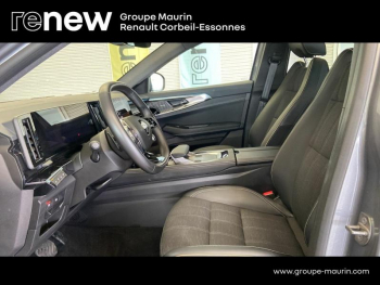 Photo 10 du bon plan RENAULT Austral 1.2 E-Tech full hybrid 200ch Iconic- 23 occasion à 35490 €