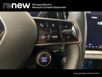 Photo 17 du bon plan RENAULT Austral 1.2 E-Tech full hybrid 200ch Iconic- 23 occasion à 35490 €