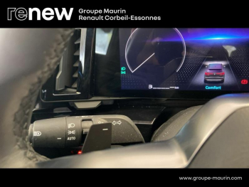 Photo 19 du bon plan RENAULT Austral 1.2 E-Tech full hybrid 200ch Iconic- 23 occasion à 35490 €
