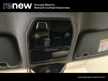 Photo 21 du bon plan RENAULT Austral 1.2 E-Tech full hybrid 200ch Iconic- 23 occasion à 35490 €