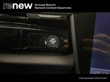 Photo 23 du bon plan RENAULT Austral 1.2 E-Tech full hybrid 200ch Iconic- 23 occasion à 35490 €