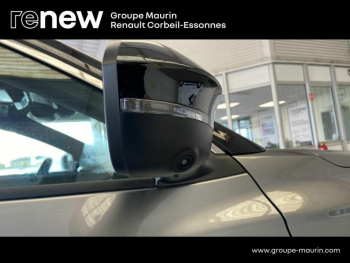 Photo 30 du bon plan RENAULT Austral 1.2 E-Tech full hybrid 200ch Iconic- 23 occasion à 35490 €