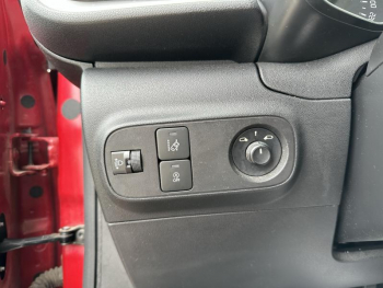 Photo 16 du bon plan CITROEN C3 PureTech 82ch Feel S&S E6.d occasion à 8690 €