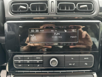 Photo 19 du bon plan CITROEN C3 PureTech 82ch Feel S&S E6.d occasion à 8690 €