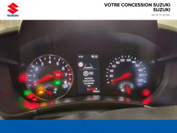 Photo 13 du bon plan SUZUKI Swift 1.2 Dualjet Hybrid 83ch Pack avec Accoudoir et chargeur induction occasion à 17991 €