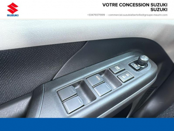 Photo 12 du bon plan SUZUKI Swift 1.2 Hybrid 83ch Pack AllGrip occasion à 18990 €