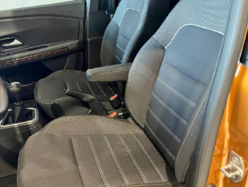 Photo 2 du bon plan DACIA Sandero 1.0 TCe 90ch Stepway Confort -22 occasion à 13990 €