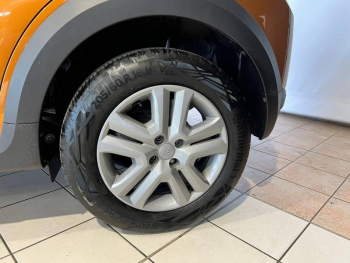 Photo 3 du bon plan DACIA Sandero 1.0 TCe 90ch Stepway Confort -22 occasion à 13990 €