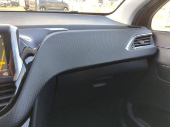Photo 24 du bon plan PEUGEOT 208 1.5 BlueHDi 100ch E6.c GT Line S&S 5p occasion à 11990 €