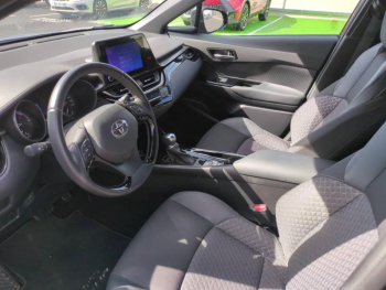 Photo 15 du bon plan TOYOTA C-HR 1.8 Hybride 122ch Design Ultimate E-CVT occasion à 23490 €