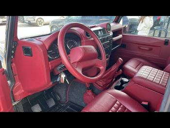 Photo 5 du bon plan LAND-ROVER Defender SW 110 2.4 TD SE occasion à 49900 €