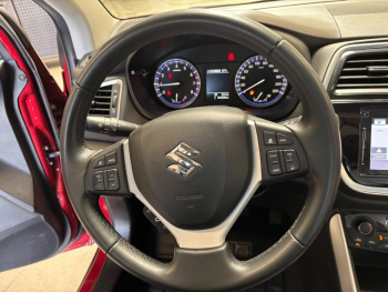 Photo 16 du bon plan SUZUKI SX4 S-Cross 1.4 Boosterjet Hybrid 129ch Style Allgrip occasion à 14990 €