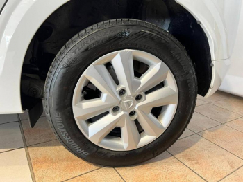 Photo 12 du bon plan DACIA Sandero 1.0 SCe 65ch Confort -22 occasion à 12380 €