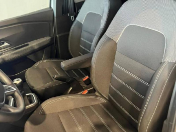 Photo 5 du bon plan DACIA Sandero 1.0 ECO-G 100ch Confort -22 occasion à 11980 €