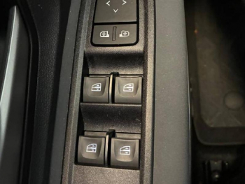 Photo 4 du bon plan DACIA Jogger 1.6 hybrid 140ch Extreme 7 places occasion à 27490 €