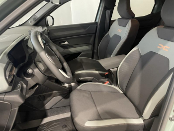 Photo 3 du bon plan DACIA Duster 1.6 hybrid 140ch Extreme 4x2 occasion à 28440 €