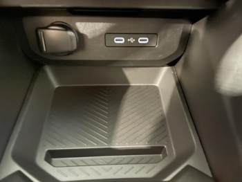 Photo 9 du bon plan DACIA Duster 1.6 hybrid 140ch Extreme 4x2 occasion à 28440 €