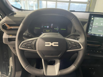 Photo 11 du bon plan DACIA Duster 1.6 hybrid 140ch Extreme 4x2 occasion à 28440 €