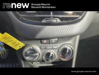 Photo 30 du bon plan PEUGEOT 2008 1.6 BlueHDi 100ch Active occasion à 11900 €
