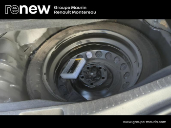 Photo 15 du bon plan RENAULT Scenic 1.3 TCe 160ch FAP Intens occasion à 17790 €