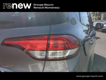 Photo 16 du bon plan RENAULT Scenic 1.3 TCe 160ch FAP Intens occasion à 17790 €
