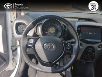Photo 9 du bon plan TOYOTA Aygo 1.0 VVT-i 72ch x-play 5p MY21 occasion à 11990 €