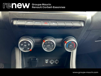 Photo 15 du bon plan RENAULT Captur 1.5 Blue dCi 115ch Zen EDC occasion à 17390 €