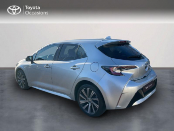 Photo 2 du bon plan TOYOTA Corolla 122h Design MY21 occasion à 22490 €