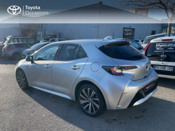 Photo 18 du bon plan TOYOTA Corolla 122h Design MY21 occasion à 22490 €