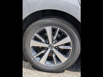 Photo 8 du bon plan NISSAN Leaf 150ch 40kWh Acenta 21.5 occasion à 14500 €