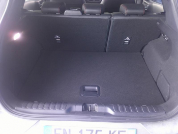 Photo 20 du bon plan FORD Puma 1.0 EcoBoost 155ch mHEV ST-Line X occasion à 18590 €