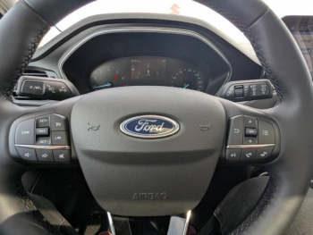 Photo 15 du bon plan FORD Focus Active 1.0 Flexifuel mHEV 125ch Active Style occasion à 24630 €
