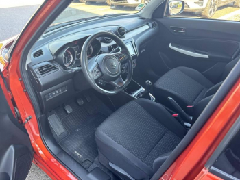 Photo 2 du bon plan SUZUKI Swift 1.2 Dualjet Hybrid 83ch PrivilÃ¨ge occasion à 14990 €