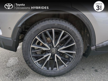 Photo 16 du bon plan TOYOTA C-HR 122h Distinctive 2WD E-CVT occasion à 15900 €