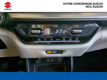Photo 16 du bon plan SUZUKI Swift 1.2 Hybrid 83ch Pack occasion à 19490 €