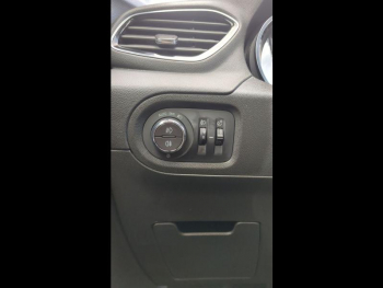 Photo 21 du bon plan OPEL Grandland X 1.6 D 120ch ECOTEC Innovation occasion à 12990 €