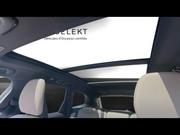 Photo 20 du bon plan VOLVO XC60 T6 Hybride Rechargeable 350ch Ultra Style Dark Geartronic 8 AWD occasion à 76500 €
