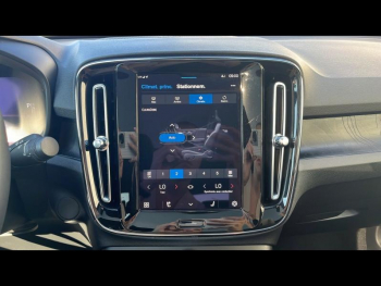 Photo 28 du bon plan VOLVO C40 Recharge Twin 408ch First Edition EDT AWD occasion à 33200 €