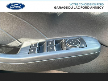 Photo 18 du bon plan FORD Kuga 2.5 Duratec 190ch FHEV E85 ST-Line BVA occasion à 27990 €