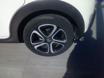 Photo 15 du bon plan CITROEN C3 PureTech 82ch Feel occasion à 8900 €