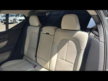 Photo 6 du bon plan VOLVO XC40 B3 163ch Ultra DCT 7 occasion à 48900 €