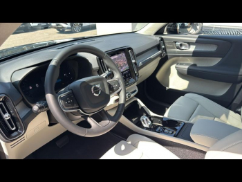 Photo 18 du bon plan VOLVO XC40 B3 163ch Ultra DCT 7 occasion à 48900 €