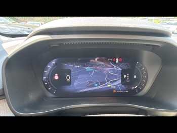 Photo 20 du bon plan VOLVO XC40 B3 163ch Ultra DCT 7 occasion à 48900 €